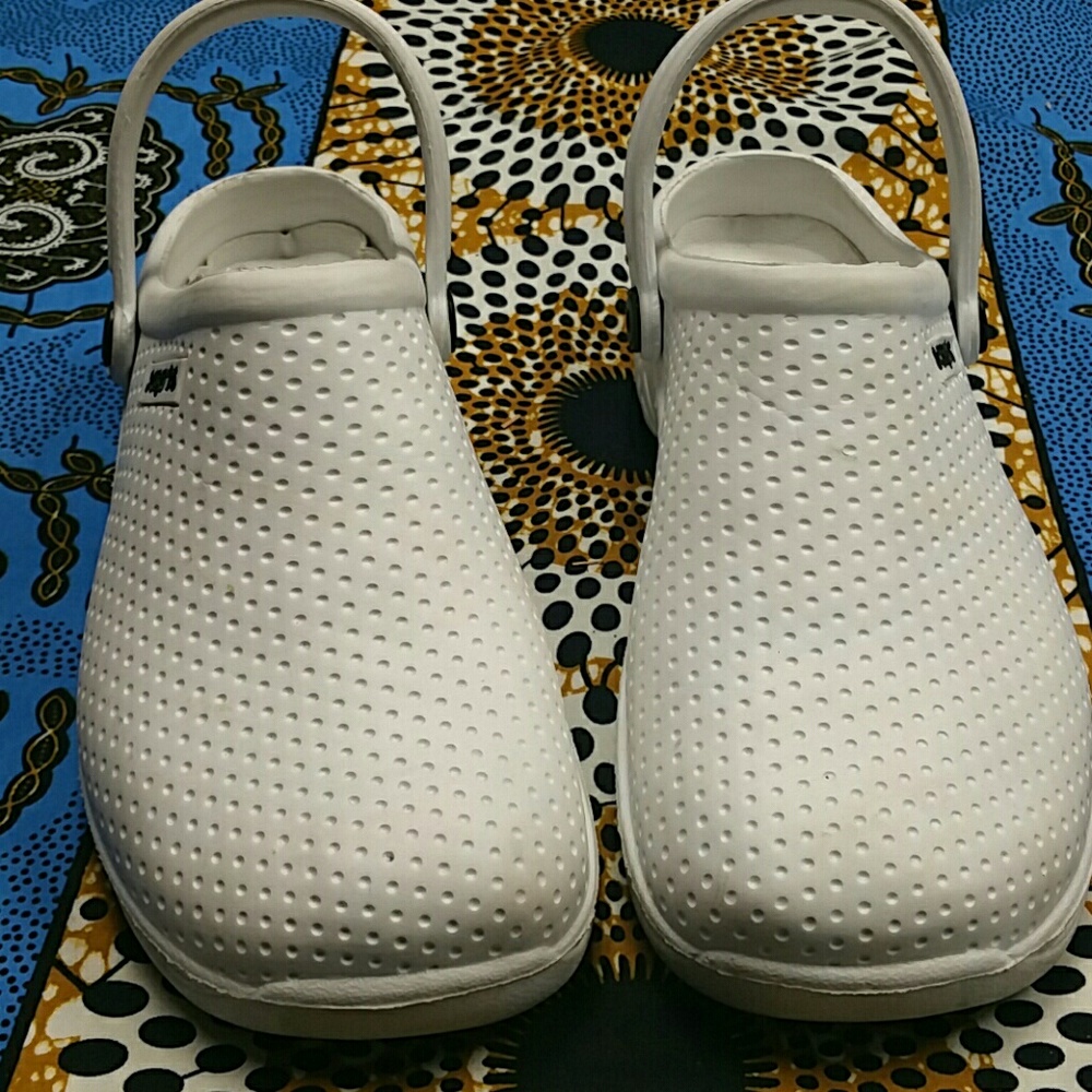 Scrubs Clogs